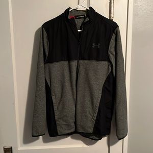 Men’s grey under armour full zip jacket (Size medium)